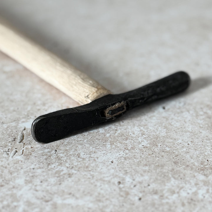 Hand-forged 4oz fine smithing hammer