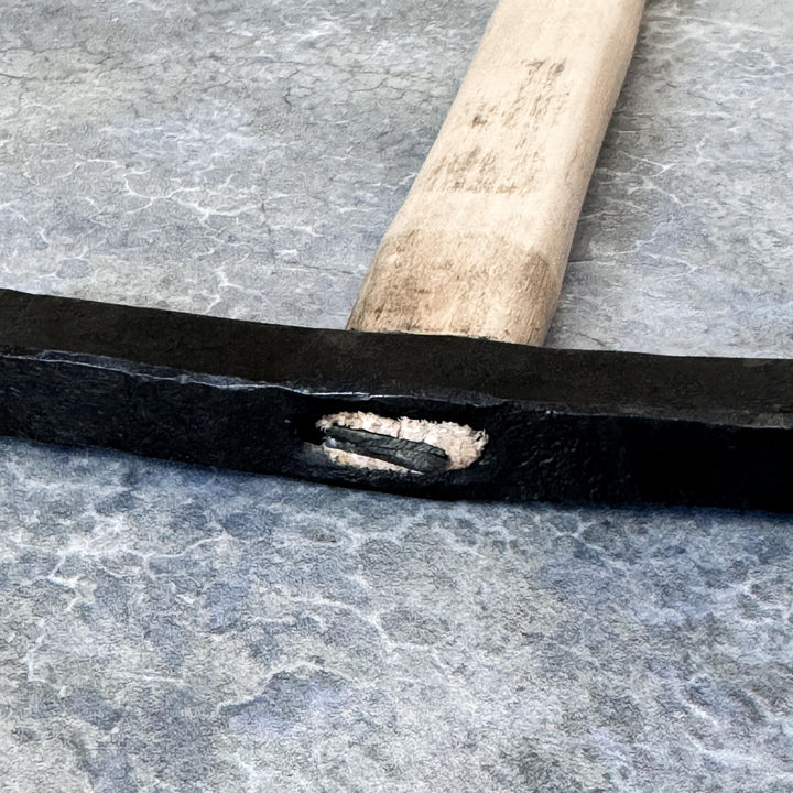 Hand-forged 8.5oz fine smithing hammer