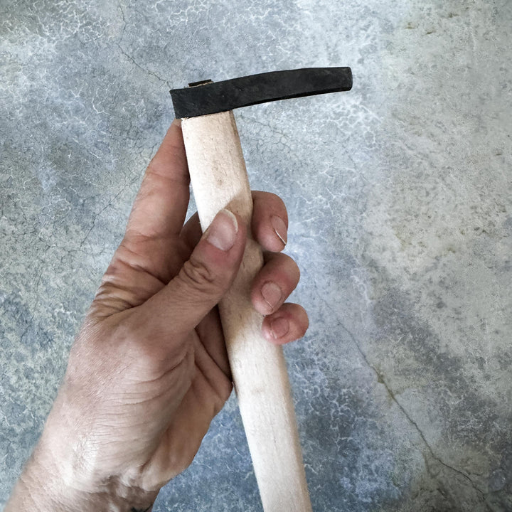 Hand-forged 4oz fine smithing half hammer