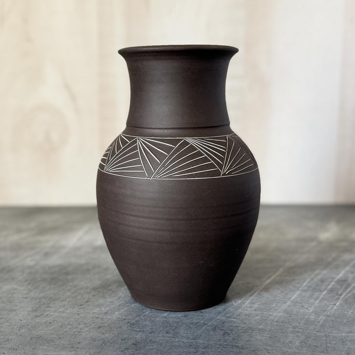 Scallop Fan Vase
