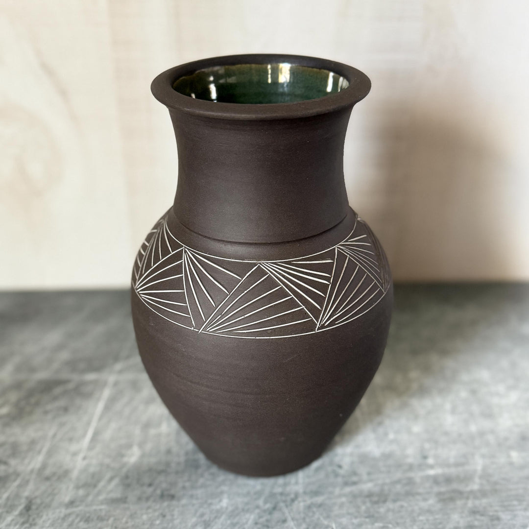 Scallop Fan Vase
