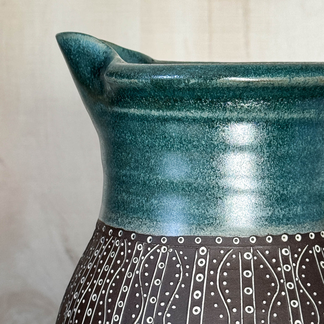 Cephalopod Pitcher, Large