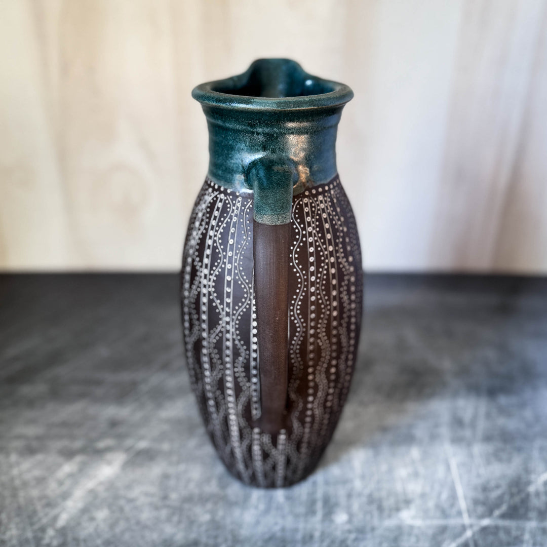 Cephalopod Pitcher, Large