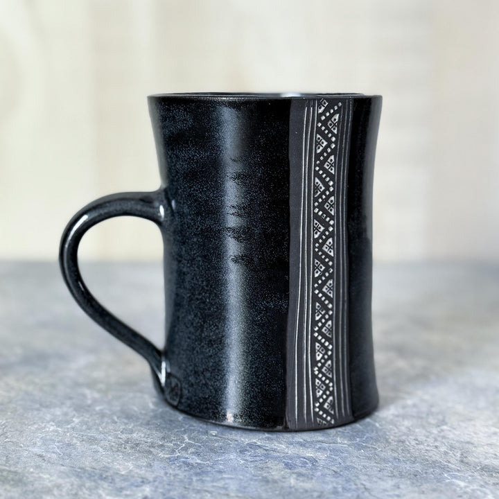 Triga Mug, Large