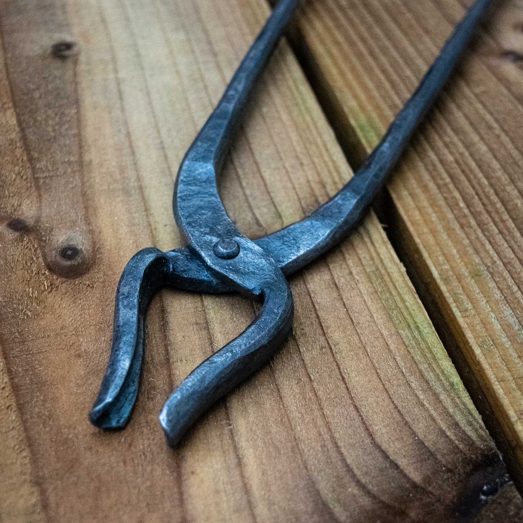 Hand Forged Round Jaw Tongs