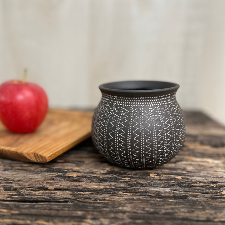 Small Kilim Globe Cup No. 1