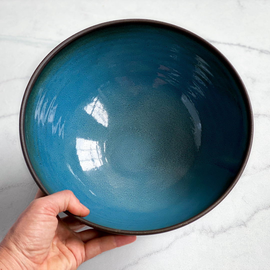 Scallop Fan Serving Bowl