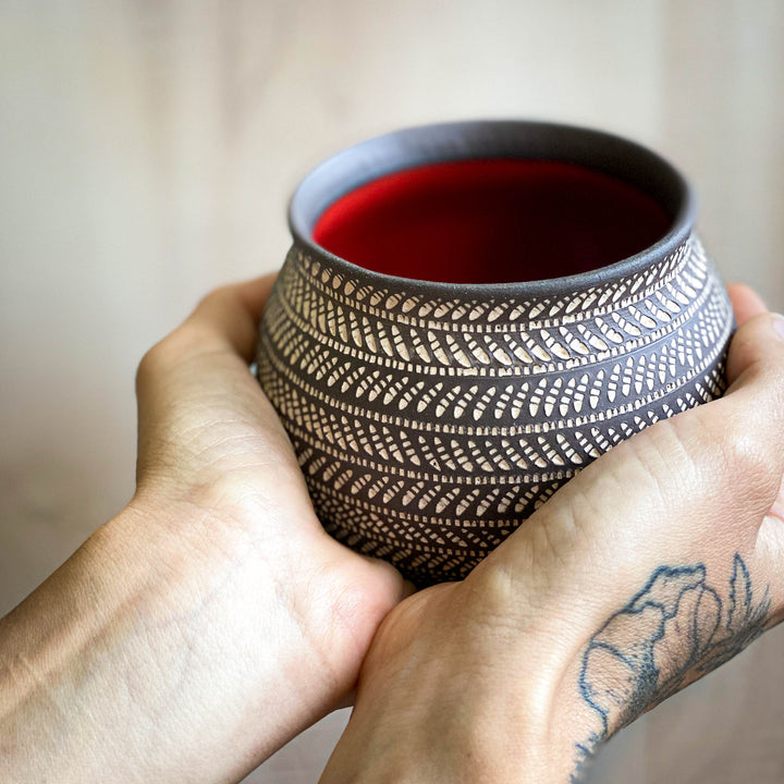 Herringbone Globe Cup