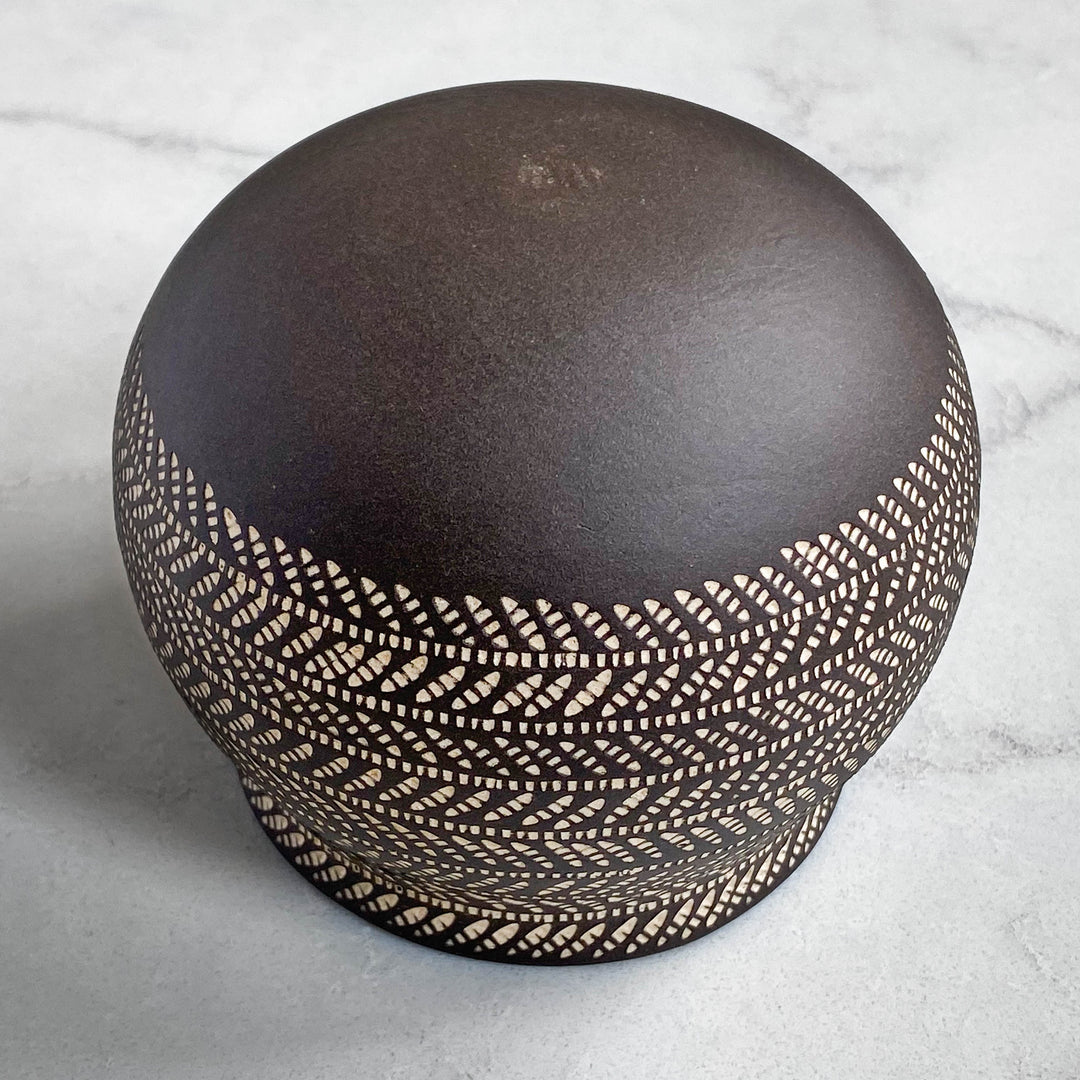 Herringbone Globe Cup